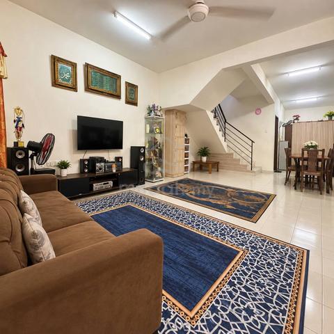 Unblock View Non Bumi 🏠 Taman Scientex Kelapa Sawit Kulai ⭐ 4 Bedroom 1