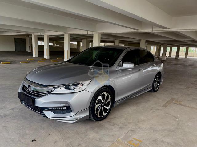 2017 Honda ACCORD 2.0 VTi FACELIFT (A) - 2