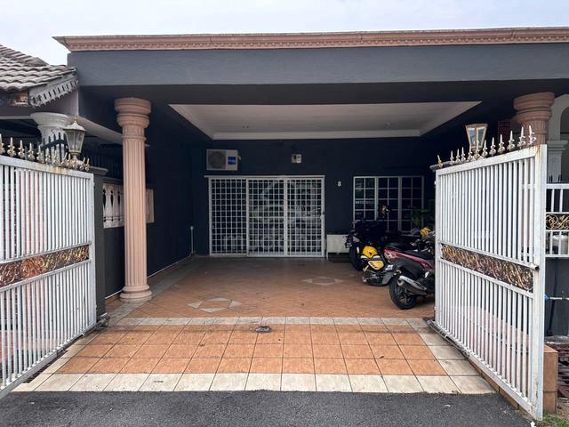 RUMAH CANTIK 1.5 Storey House Taman Maju Jaya Pandan Indah 3