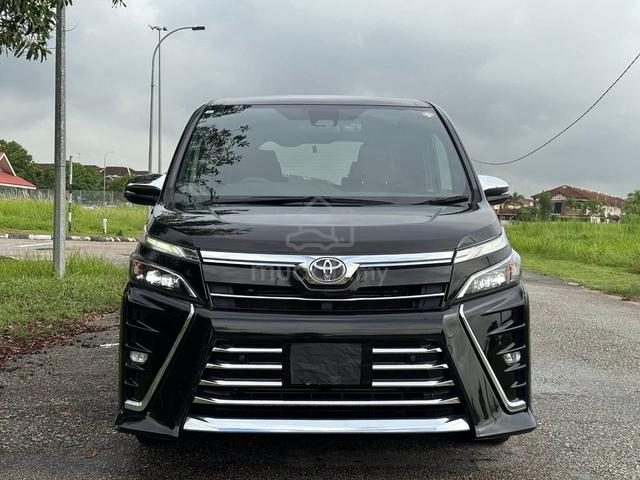 2019 Toyota VOXY 2.0 ZS KIRAMEKI II (A) - 3