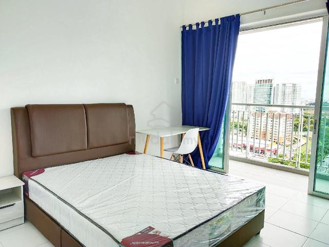 The Golden Triangle 1 Master Room 1