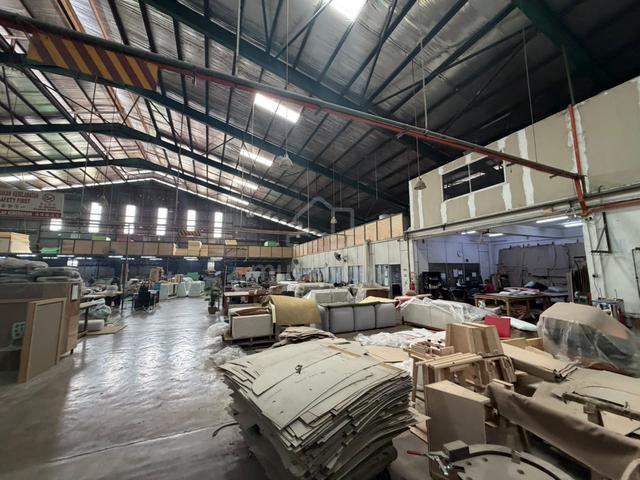 CORNER 2 Side by Side Factory Perindustrian Bukit Rambai near Krubong 1