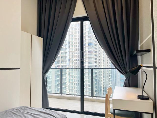 Premium FEMALE Room|Astoria Ampang|Near KLCC & TRX|LRT Cahaya Jelatek 1