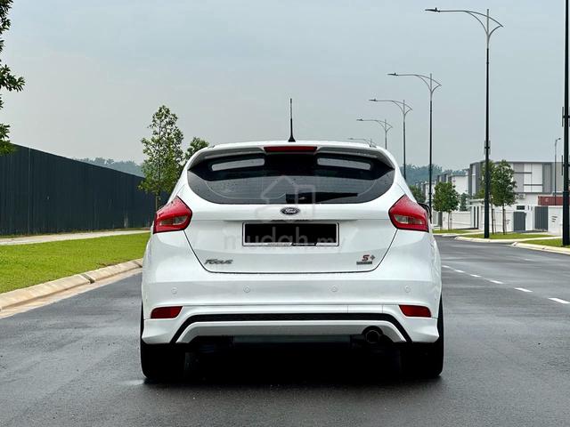 FORD FOCUS 1.5 ECOBOOST SPORT+🔥FULL LOAN✅CARKiNG - 3
