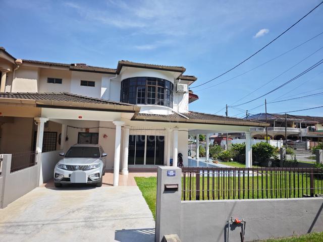 Regat Taman Tasik Corner Double Storey Semi D For Sale 1