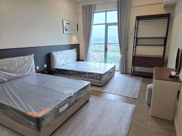 Bay Suites 1