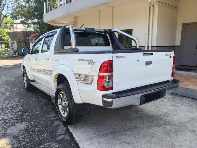 2013 Toyota HILUX 3.0 G VNT 4X4 (A) - 3