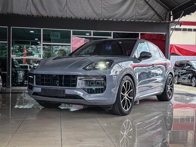 2023 Porsche CAYENNE 4.0 S COUPE V8 MY24 (A) - 1
