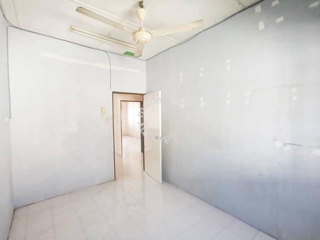 FREEHOLD-Double Storey_jalan Sungai Keramat 33 Taman Klang Utama 5