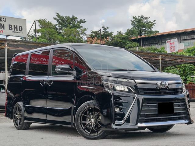 2019 Toyota VOXY 2.0 ZS KIRAMEKI II (A) SUNROOF - 1