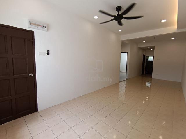 Single storey terrace College Heights SIKAMAT 4