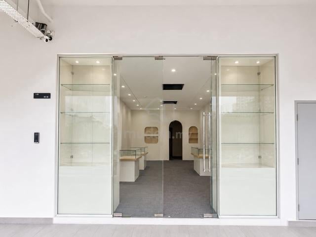 1st Floor Commercial Lot Golden Triangle 2 For Rent 1