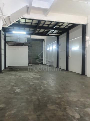 Balakong FREEHOLD Corner Factory for Sale 无拉港角头间工厂出售 1