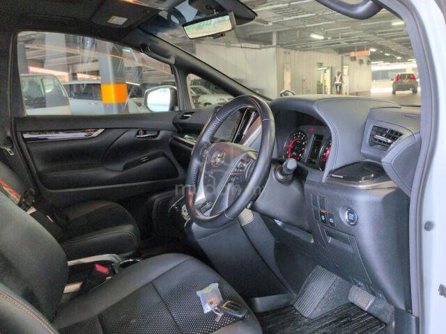 2021 Toyota ALPHARD 2.5 S TYPE GOLD II (A) - 4