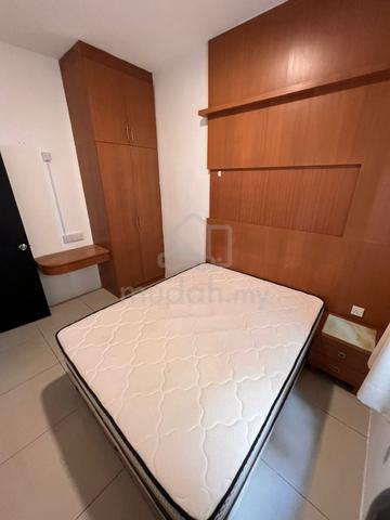 Middle Room East Lake Residence near MRT,APU,UPM,MINES 1