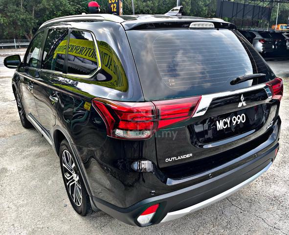 2021 Mitsubishi OUTLANDER AWD 2.0(A)1MALAY OWNER - 5
