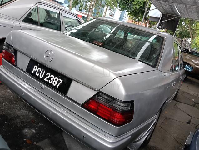 Mercedes Benz 230E vintage 35 yrs 8k new Engine ok - 4