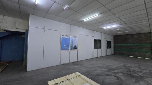 1.5 Storey Light Industrial for Rent – Permatang Tinggi, Penang 1
