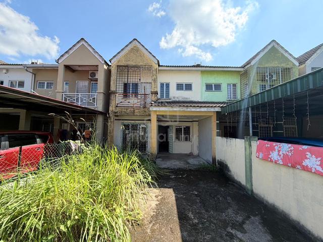 Rumah teres 2 tingkat seroja bukit beruntung rawang semarak cempaka 1