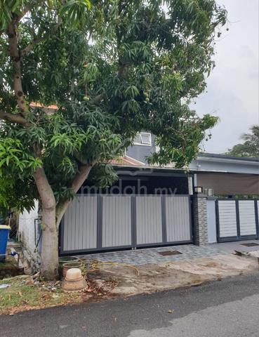 Renovated 2-storey Landed @ Sp 6 Property Near Mahsa, Cyber with Wi-Fi 1