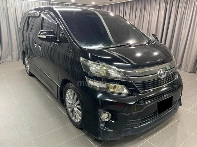 2013 Toyota VELLFIRE 2.4 Z GOLDEN EYES FACELIFT - 1