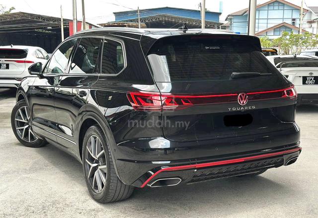 2024 Volkswagen TOUAREG 3.0 R-LINE - LOW MILEAGE - 2