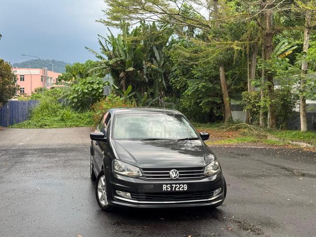 2017 Volkswagen VENTO 1.6 COMFORTLINE (A)Full Loan - 1