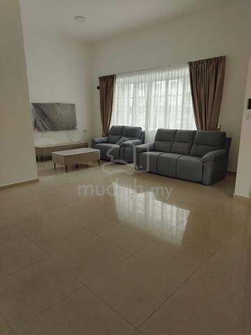 Tg Park Town House Fully Reno and Furnished 1