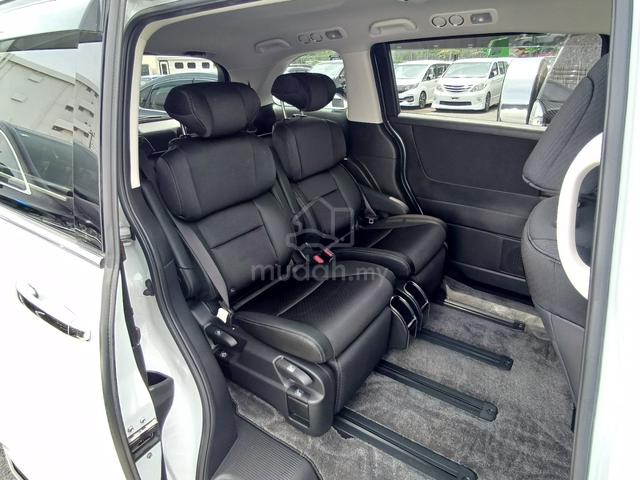 Honda ODYSSEY 2.4 EXV High Grade Low Mileage 2022 - 4