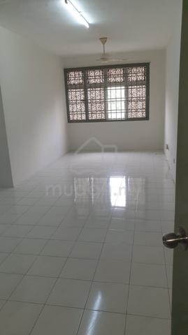 Apt Rosevilla, Tmn putri, Kulai 1