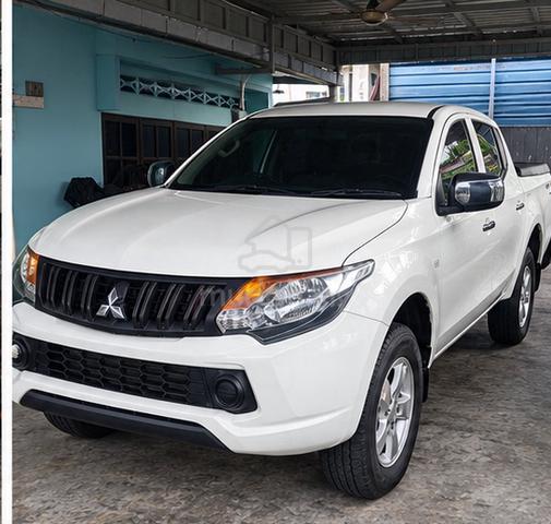2017 Mitsubishi TRITON 2.5 QUEST KL3TJNHFR (M) - 1