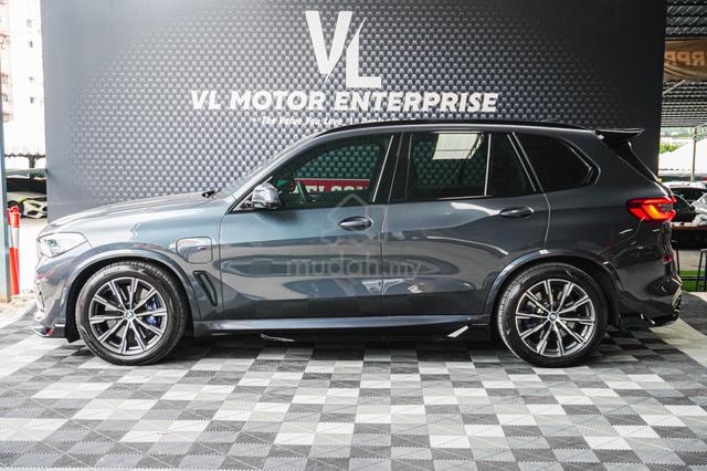 2021 Bmw X5 xDRIVE45e HARMENKARDON P/BOOT KICKACES - 3
