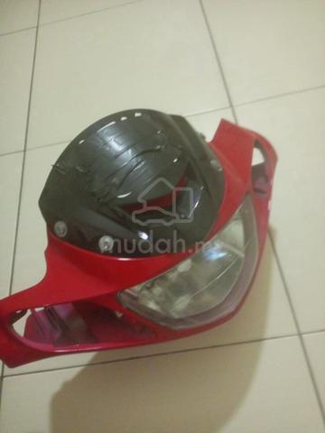 Red Chili Sabitcover set y125z,mud guard,headlight - photo 2 of 3