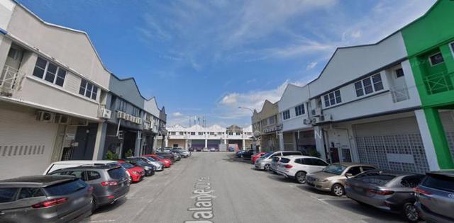 Ara Damansara Link Factory For Rent ( BIG Build Up) 1