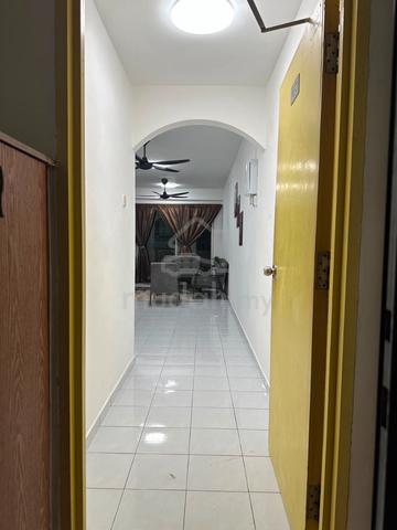 Sri Kenari Apartment 1