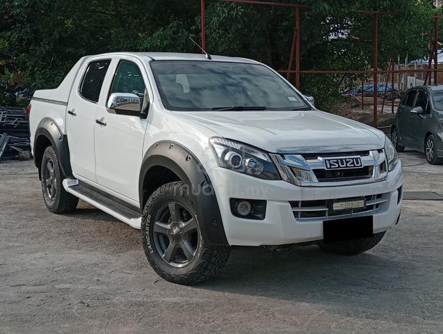 Isuzu D-MAX 2.5 4X4 (A) PICKUP -1 YEAR WARRANTY - 3