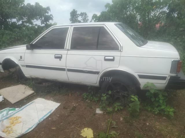 1995 Nissan SUNNY 1.3 130Y B12 (M) - 4
