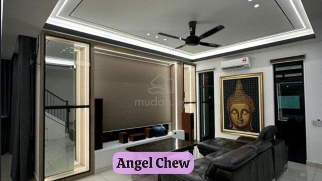 Modern design!! fully Renovated Ashton House For Sale 1