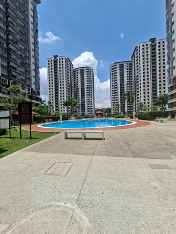 Unipark Condominium 1