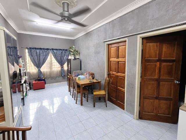 Villa Laksamana 1