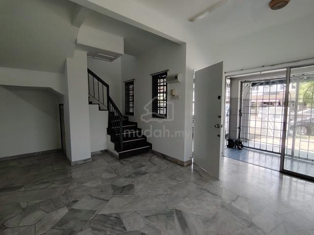 USJ 3 Corner Lot Double Storey Terrace House Gated Guaded For Sale 1