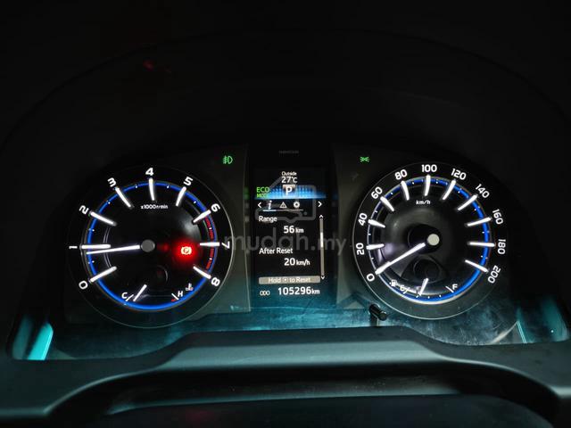 Toyota INNOVA 2.0 G (A) 8 SEATER / 1 OWNER - 3