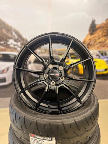 Carousel Image Selected