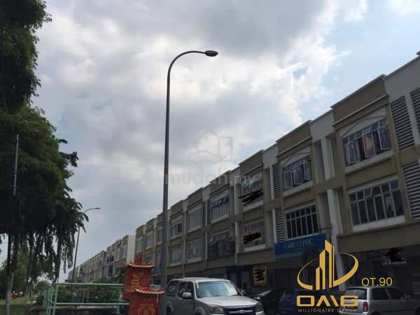 Ehsan Perdana Pandamaran 3 storey Shoplot Facing Main road value buy 1