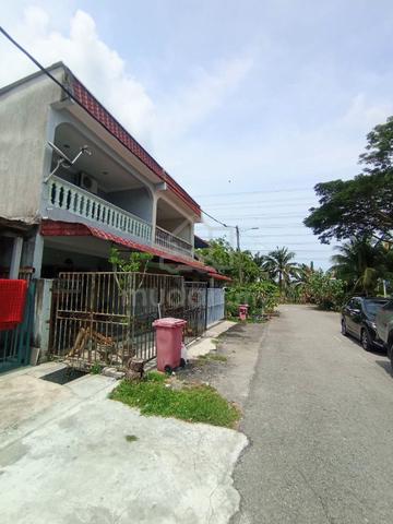 Rumah teres dua tingkat low cost tmn sri sg pelek sepang renovated 1
