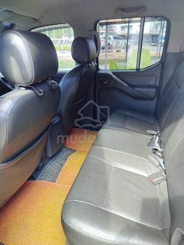 2012 Nissan NAVARA 2.5 LE (A) - 4