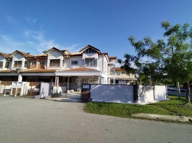 Seri Alam Saujana Sg Buloh Double Story Corner Lot dekat Sekolah, UiTM 1