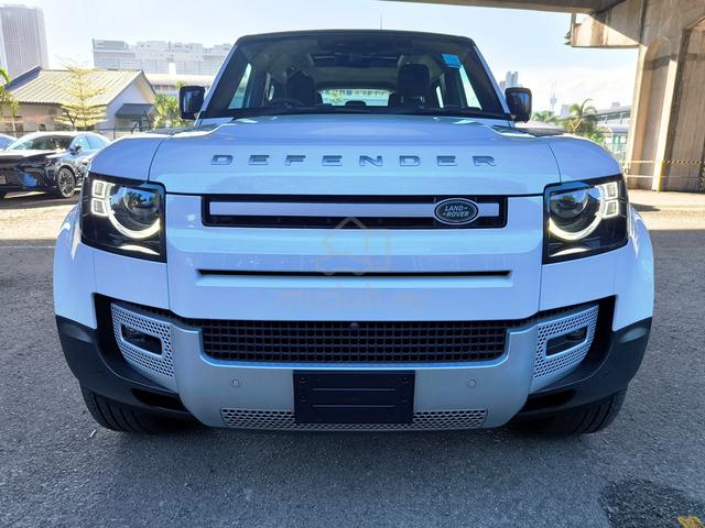 LR Defender 2.0 110SE Panroof Meridian BSM - 2