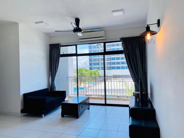 Seri Austin Residence Luxury Apartment 1