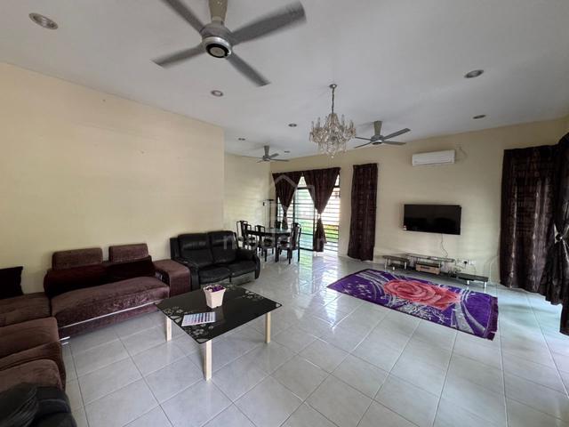 Fully Furnished 🏡SemiD 2Tingkat Endlot Taman Astana Permai, Kuantan 1